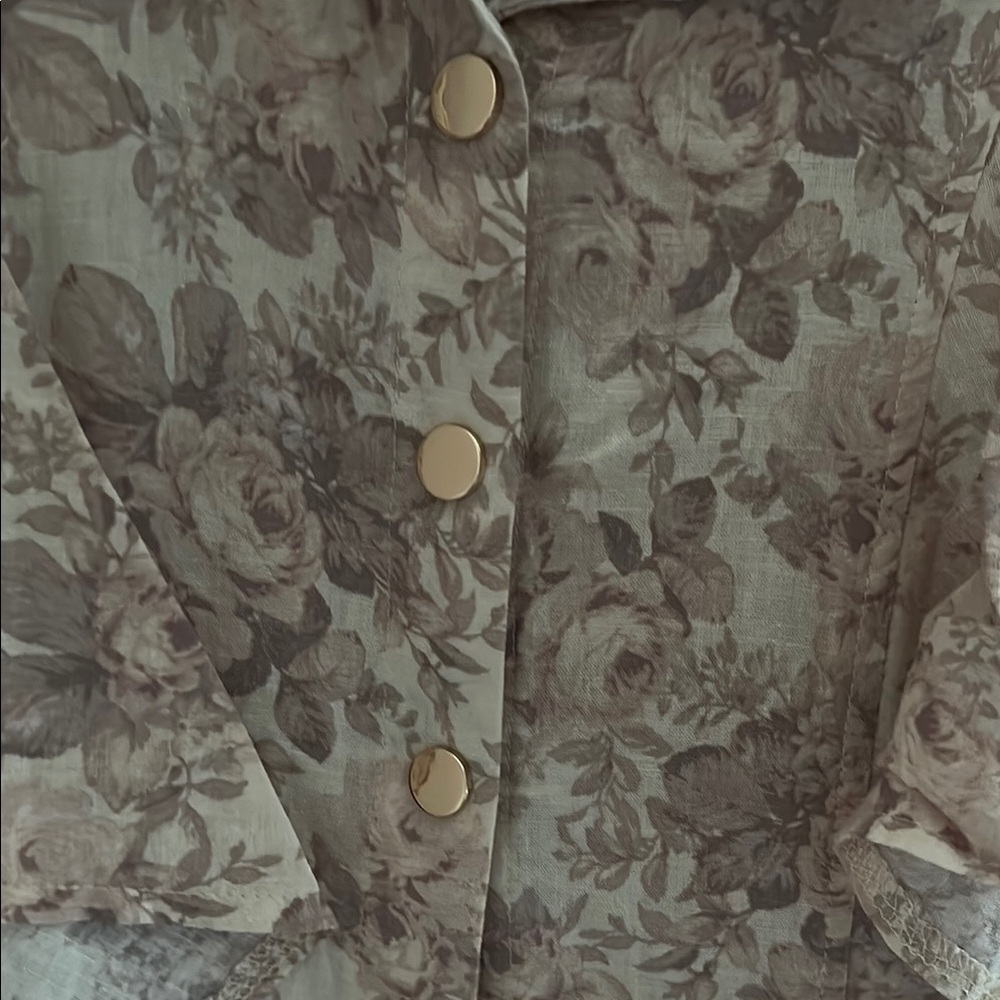 Floral Button-Up Dress with Ruffled Collar - Picture 2 of 8